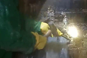 遂宁消防水池堵漏施工视频